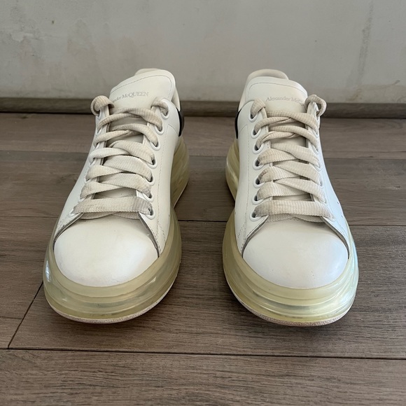 ALEXANDER MCQUEEN • oversized transparent sole sneaker size 39 - Picture 5 of 12